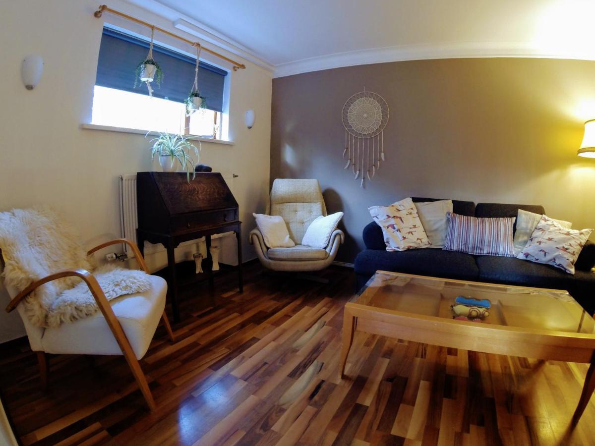 Apartamento Skjólbraut Reikiavik Exterior foto